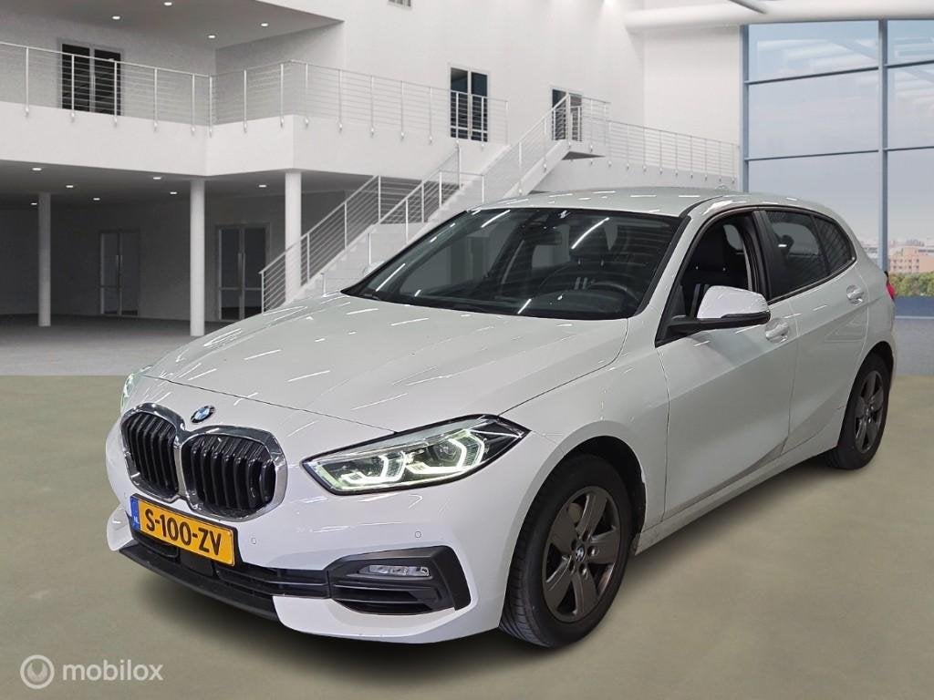 BMW 1-serie 116i Business Edition Spinterieur+ verw.-Led-18, Stof, Gebruikt, Wit, Origineel Nederlands