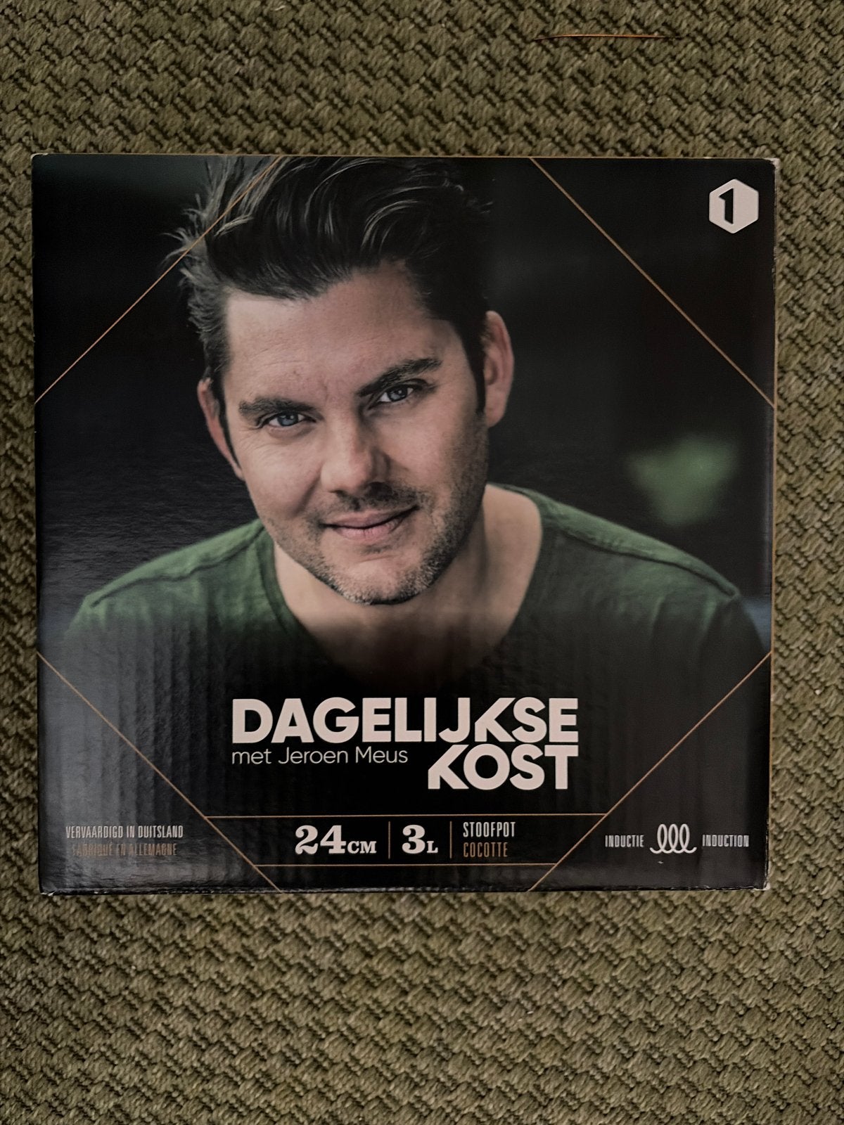 DAGE LIJKSE KOST met Jeroen Meus Stoofpot 24cm 3L, Overige materialen, Braadpan, Nieuw, Ophalen of Verzenden