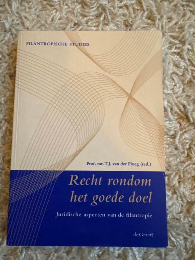 Boek Recht rondom het goede doel, Ophalen of Verzenden, Gamma, Zo goed als nieuw, Niet van toepassing