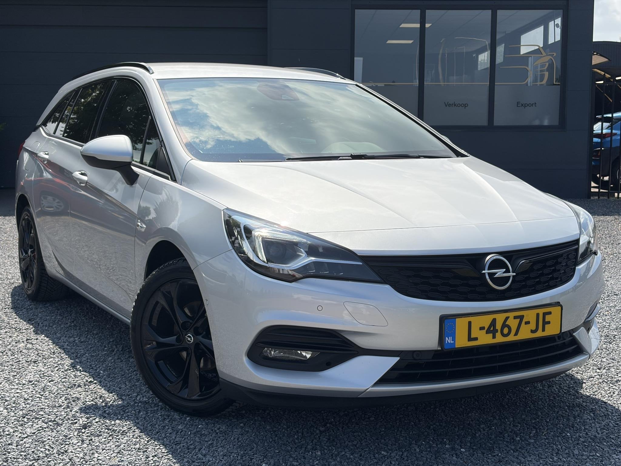 Opel Astra Sports Tourer 1.2 Ultimate 146pk,Camera,Keyless,C, Voorwielaandrijving, 145 pk, 1199 cc, Alcantara