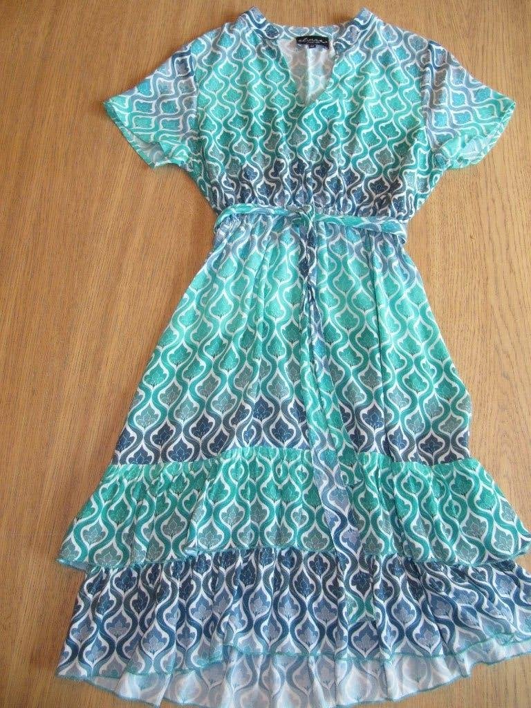Blauw / groene jurk Elvira maat 38, Maat 38/40 (M), Overige kleuren, Ophalen of Verzenden, Zo goed als nieuw