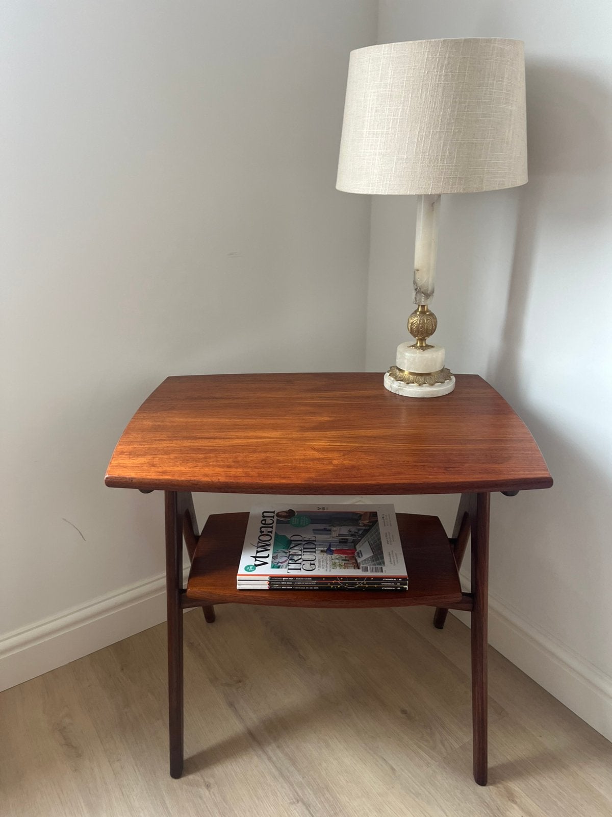 Mid-Century Sidetable / Audiomeubel van Louis van Teeffelen, Ophalen