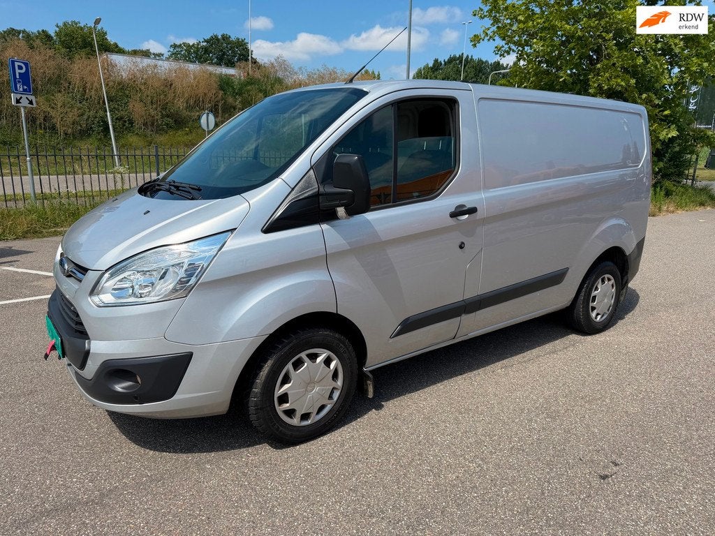Ford Transit Custom 270 2.0 TDCI L1H1 Trend!EURO 6!COOL AIRC, Auto's, Voorwielaandrijving, Stof, 4 cilinders, Bedrijf