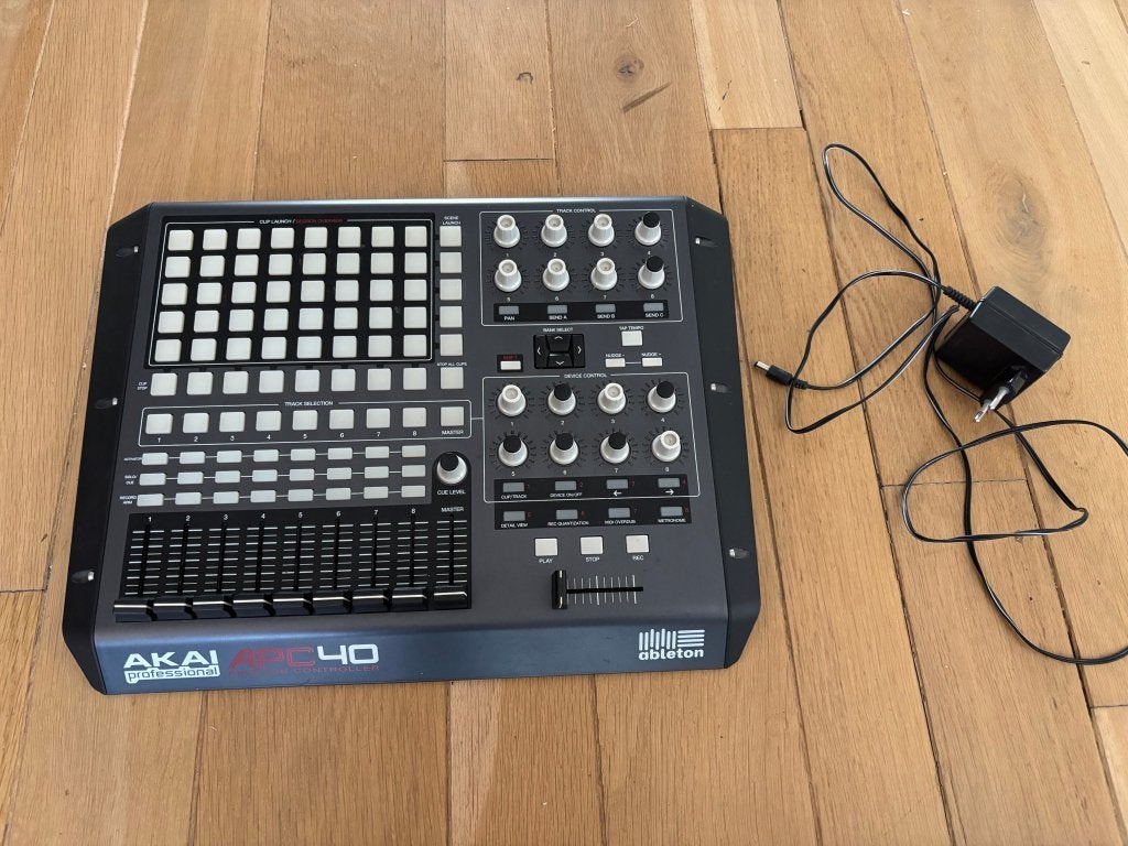 Akai APC40 (Mk1), Ophalen of Verzenden, Gebruikt