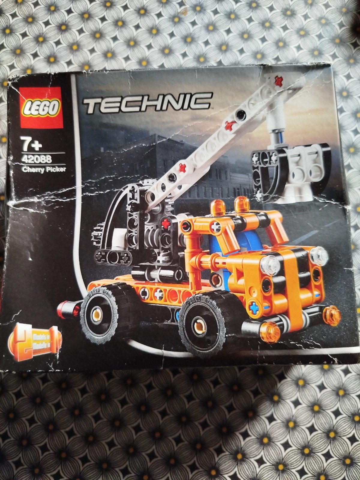 LEGO Technic 42088 Cherry Picker - Nieuw in doos, Ophalen of Verzenden, Nieuw, Overige merken