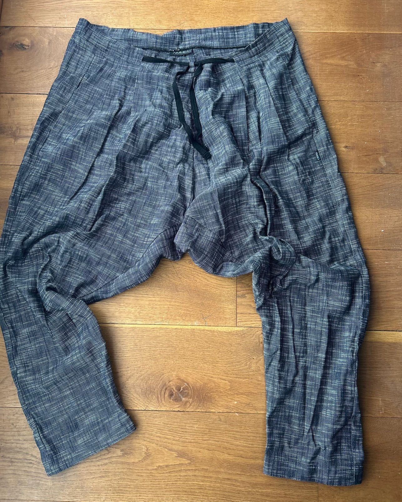 AIMMEA laagkruis broek draagbaar tot +/- 44, Ophalen of Verzenden, Zo goed als nieuw