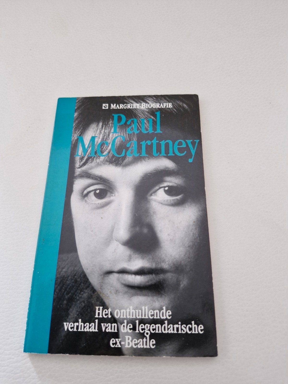 Paul McCartney biografie - Het verhaal van de ex-Beatle, Ophalen of Verzenden, Gelezen, Onbekend, Film, Tv en Media
