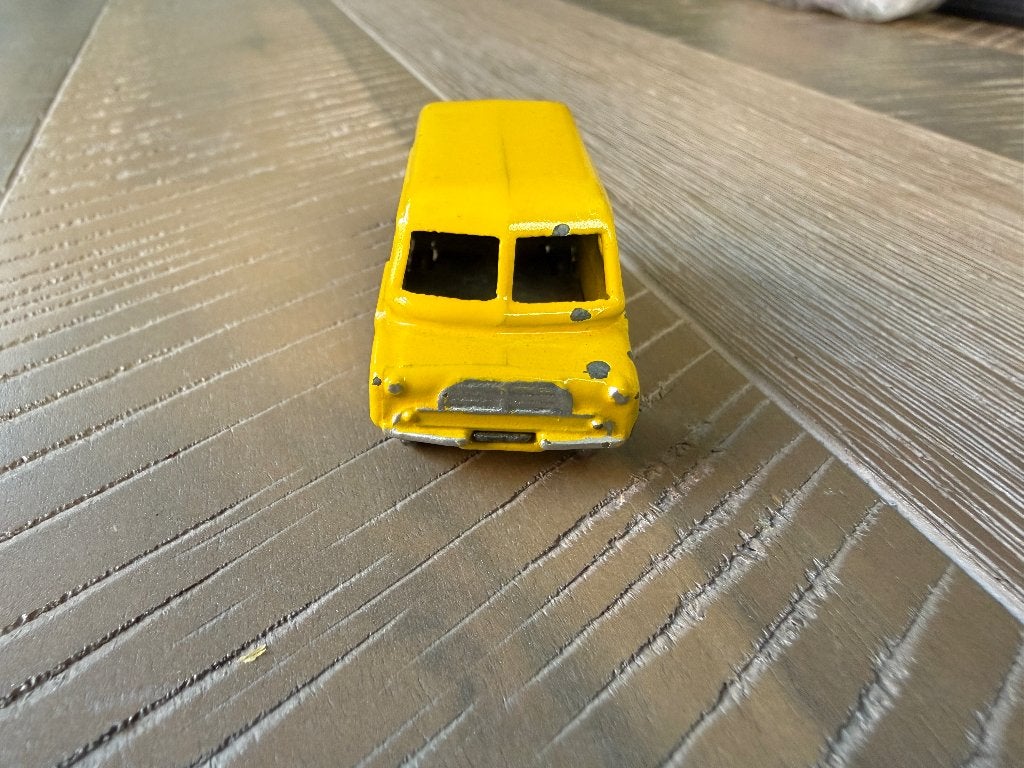 Morestone 'Esso' Petrol Pump Series AA Bedford Service Van, Ophalen of Verzenden, Gebruikt, Bus of Vrachtwagen
