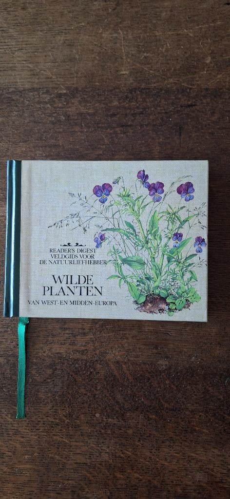 Reader's Digest veldgids Wilde Planten, Boeken, Ophalen of Verzenden, Zo goed als nieuw, Bloemen, Planten en Bomen, Reader's Digest