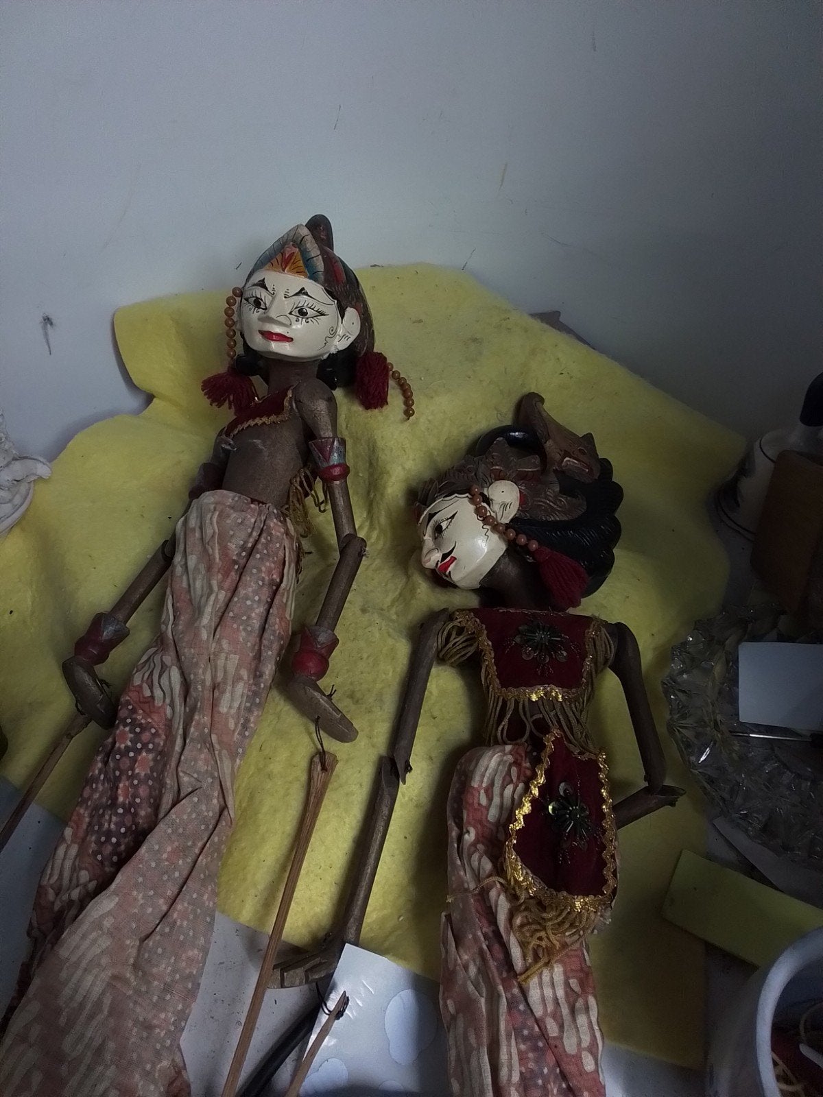 12986) 2 mooie grote Wayang poppen, Verzamelen, Poppen, Ophalen of Verzenden, Zo goed als nieuw, Pop