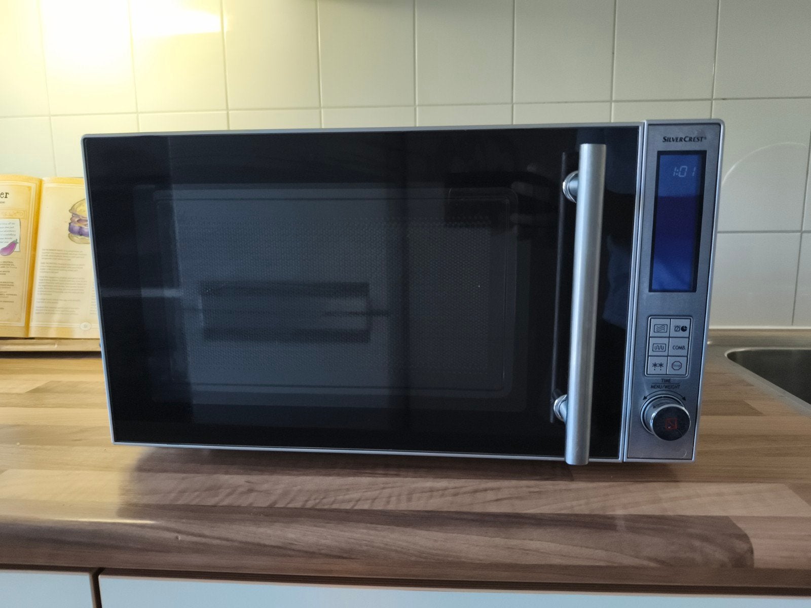 Silvercrest SMW 800 C3 Magnetron met grill - Goede Staat, Witgoed en Apparatuur, Magnetrons, Gebruikt, Vrijstaand, Magnetron, 45 tot 60 cm