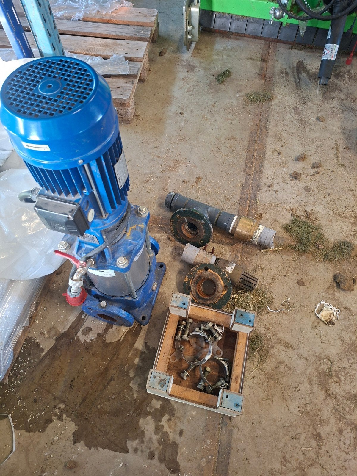 Lowara Waterpomp SVH3002F40T - Krachtige Industriële Pomp, Ophalen, Gebruikt, Elektrisch, Beregeningspomp