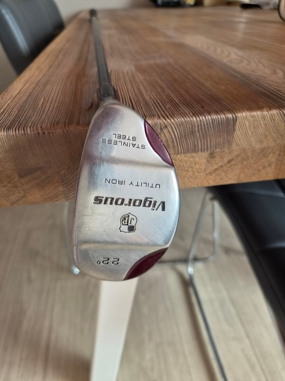Vigorous utility 22 hybrid, Sport en Fitness, Golf, Ophalen of Verzenden, Nieuw, Club