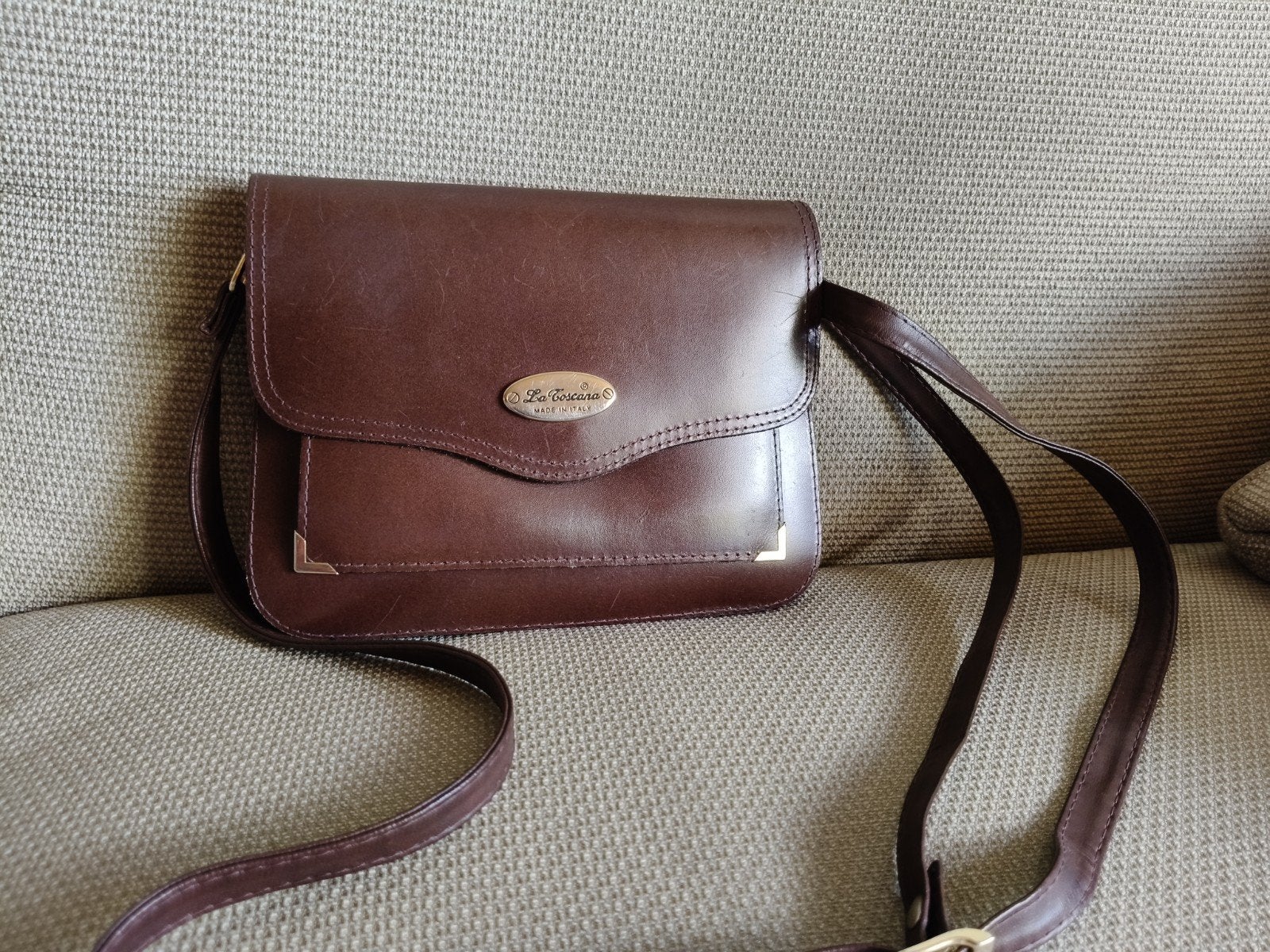 La Toscana bruine schoudertasje - Made in Italy, Sieraden, Tassen en Uiterlijk, Ophalen of Verzenden, Gebruikt, Bruin, Schoudertasje