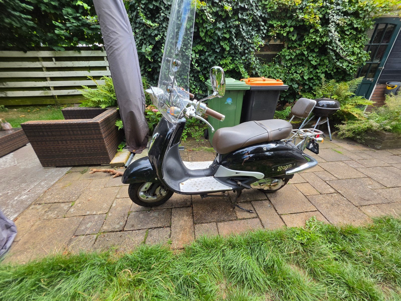 AGM Retro Scooter Zwart uit 2019, Ophalen, Gebruikt, Maximaal 45 km/u, Agm