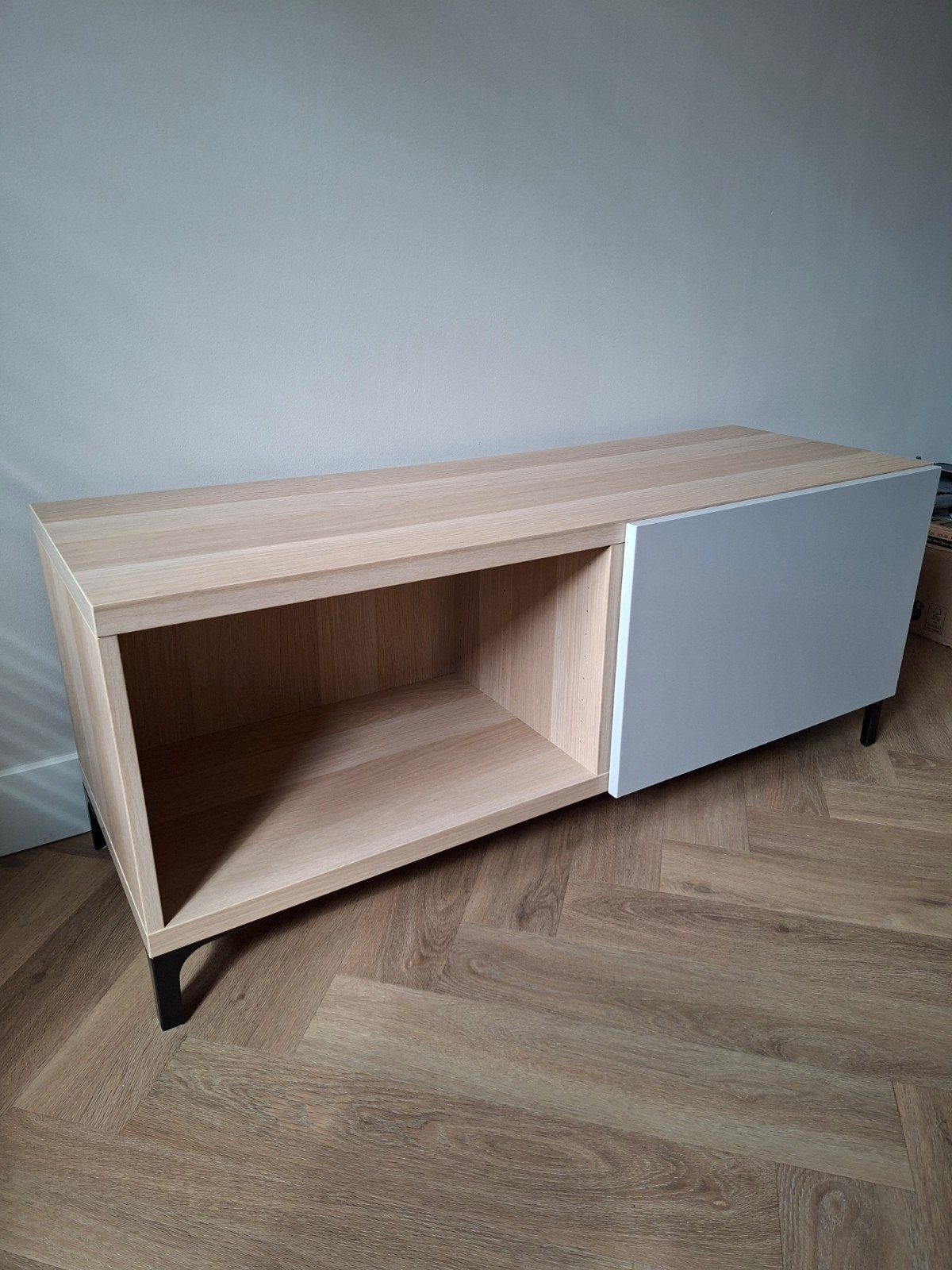 Besta kastje IKEA, Ophalen, 100 tot 150 cm, Zo goed als nieuw, Minder dan 100 cm