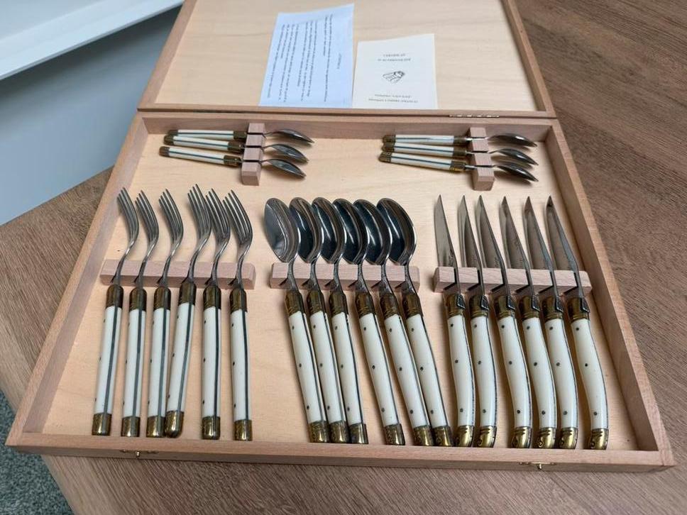 Bestekdoos Laguiole Frankrijk, Ophalen of Verzenden, Zo goed als nieuw, Glas, Overige stijlen