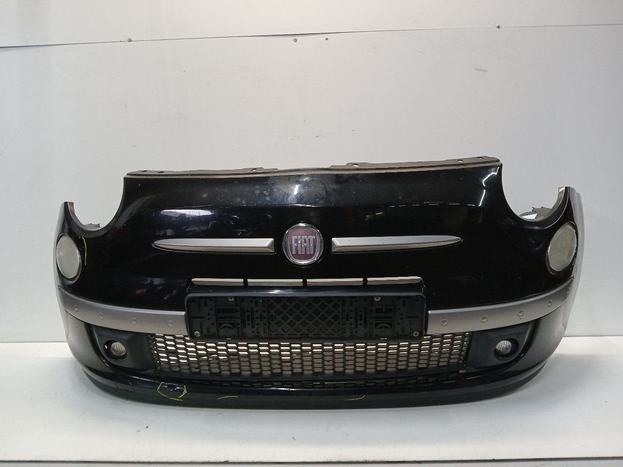Bumper voor Fiat 500, Onderdelen@venauto.nl, Van der Ven Autorecycling B.V., Gebruikt, Ettenseweg 76, 4706 PB Roosendaal, The Netherlands