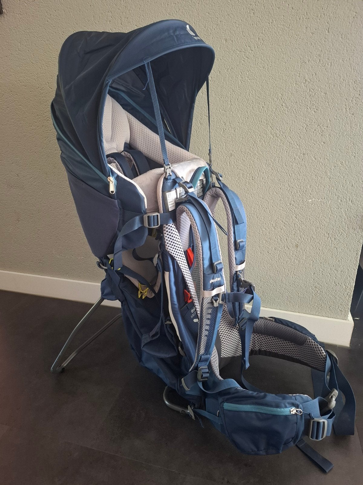 Deuter kid comfort pro, Kinderen en Baby's, Babydragers en Draagdoeken, Overige merken, Overige typen, Ophalen of Verzenden, Zo goed als nieuw