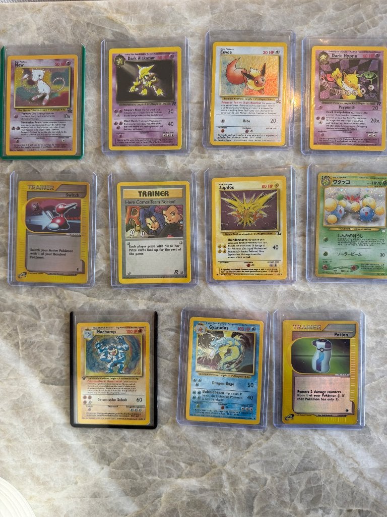 Vintage kaarten (Mew, Eevee, Dark Alakazam, Dark Hypno, etc), Hobby en Vrije tijd, Verzamelkaartspellen | Pokémon, Ophalen of Verzenden