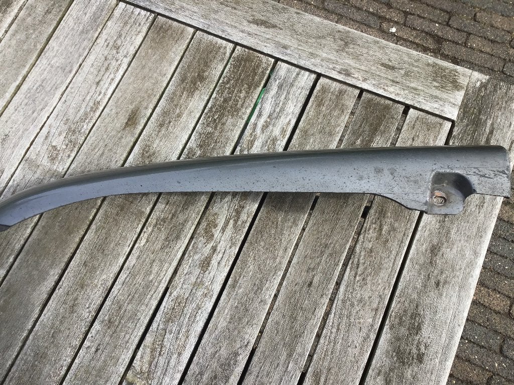 Onderlip Aero achterbumper Saab 9.3 NG, Ophalen, Gebruikt, Achter, Bumper