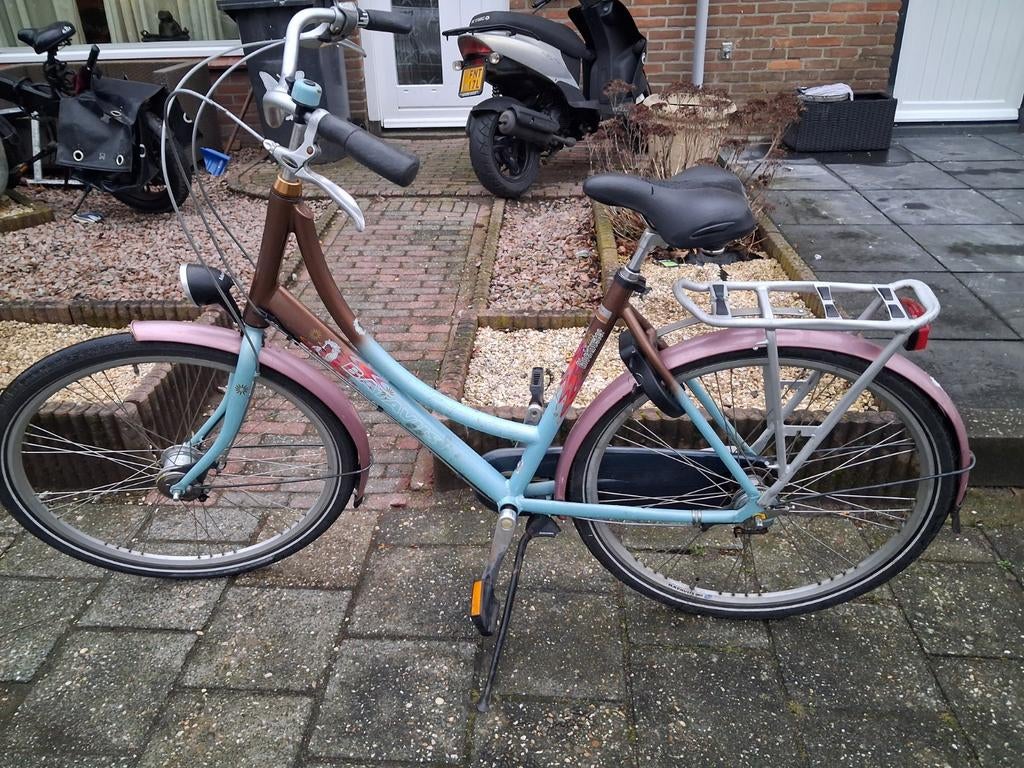Batavus damesfiets met 3 versnellingen, Ophalen, Versnellingen, Batavus, 53 tot 56 cm