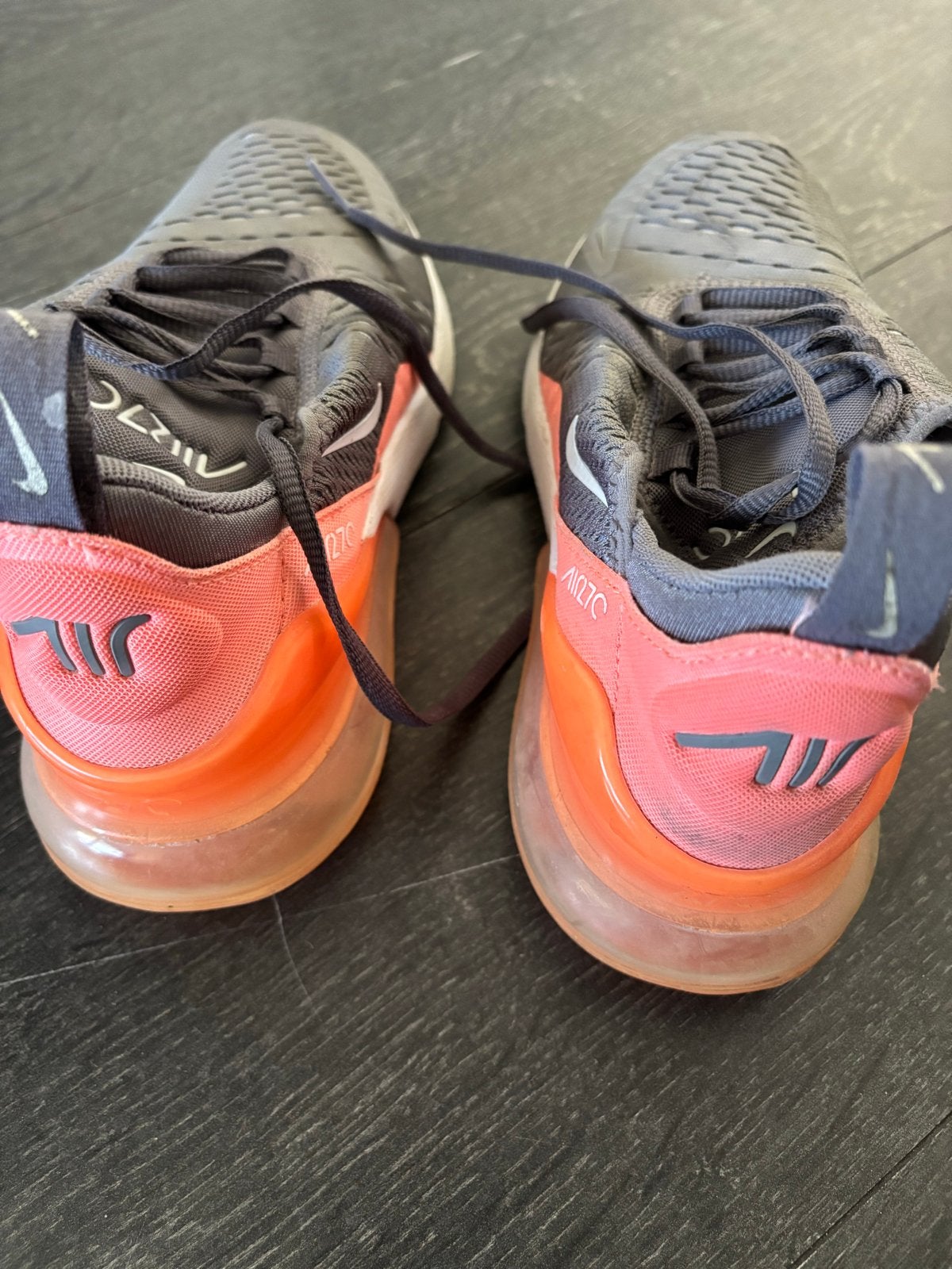 Nike Air Max 270 sneakers grijs/roze, Kleding | Dames, Schoenen, Ophalen of Verzenden, Gedragen, Grijs, Sneakers of Gympen