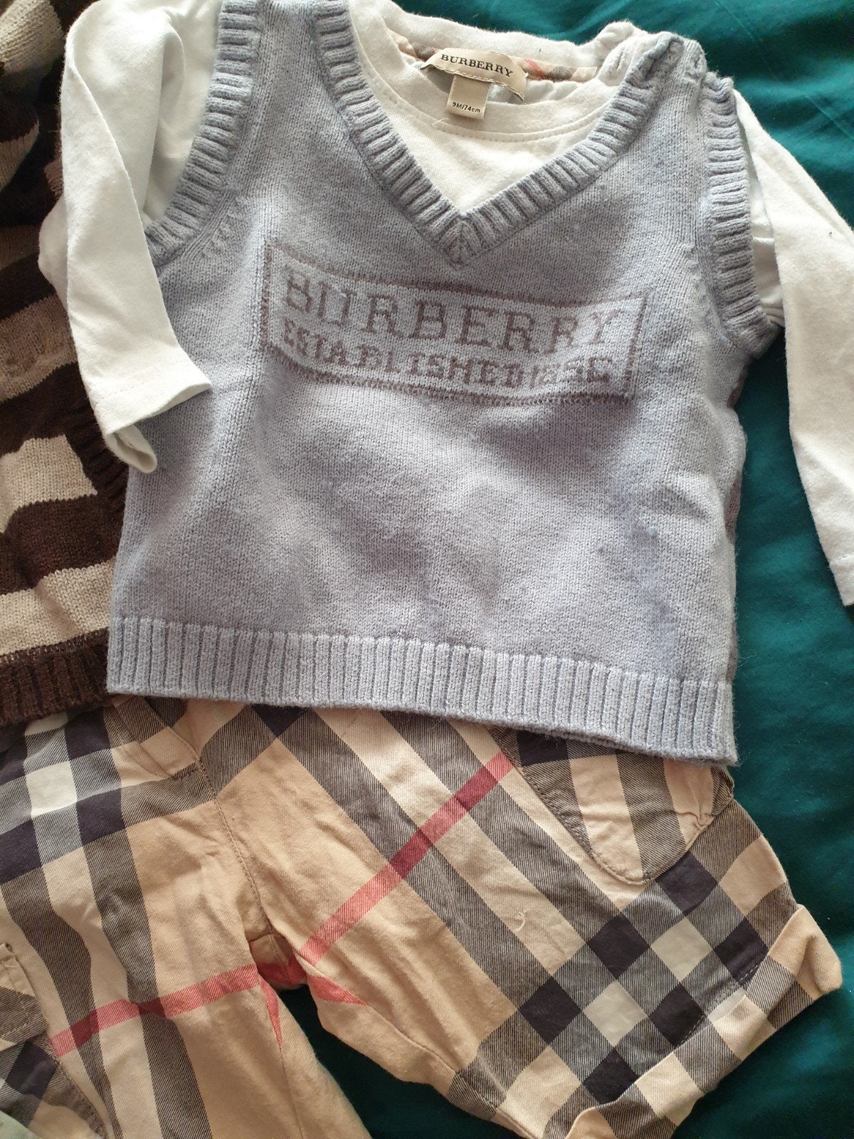 Burberry broekje trui sweater bloesje blouse diesel broek 68, Ophalen, Zo goed als nieuw, Jongetje, Broekje