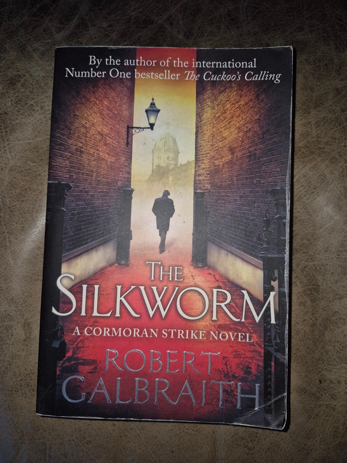 The Silkworm - Robert Galbraith (Cormoran Strike Novel), Ophalen of Verzenden, Gelezen, Robert Galbraith