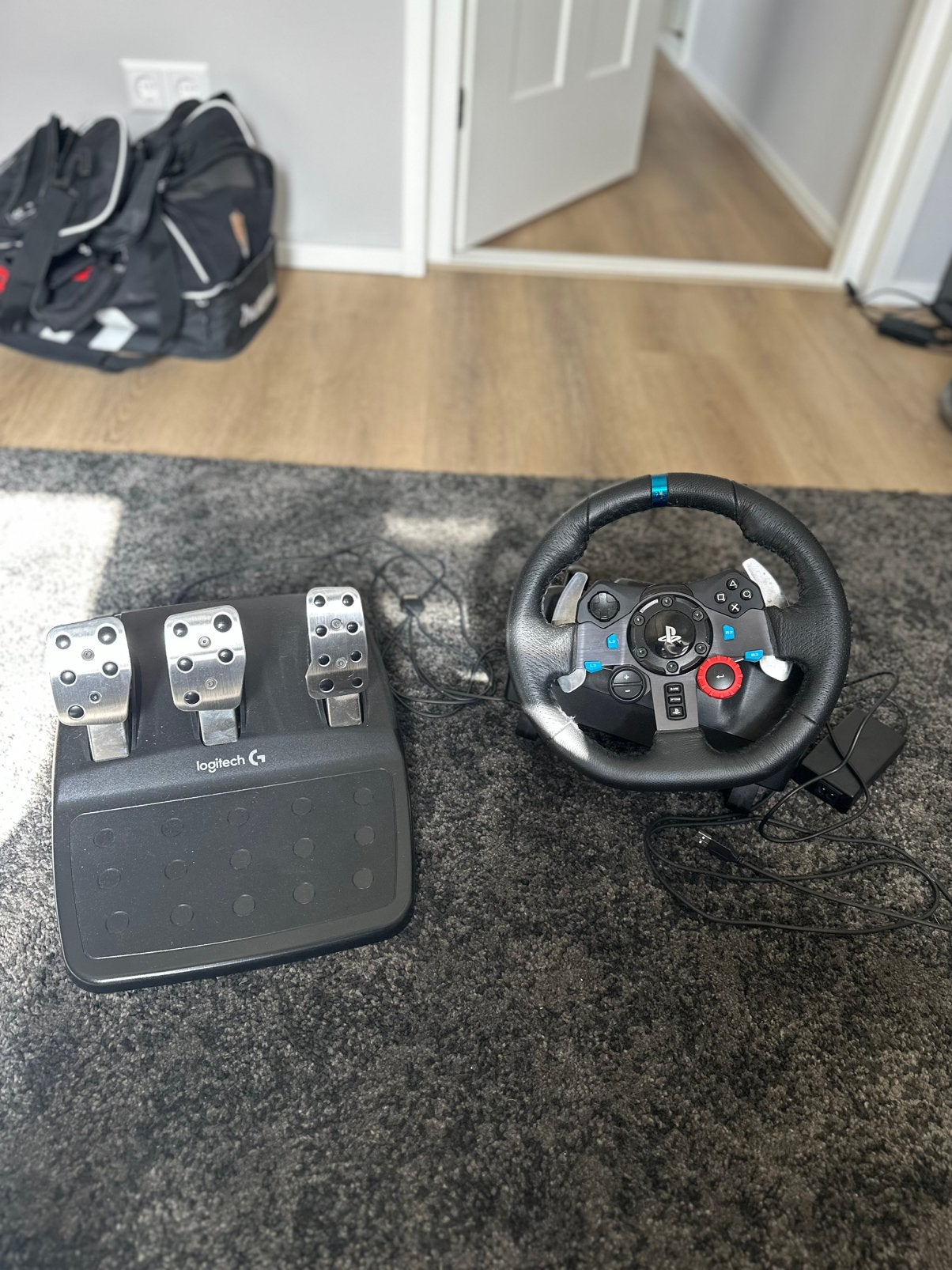 Logitech G29 Stuur + Pedalen, Spelcomputers en Games, Ophalen of Verzenden, Zo goed als nieuw, PlayStation 3