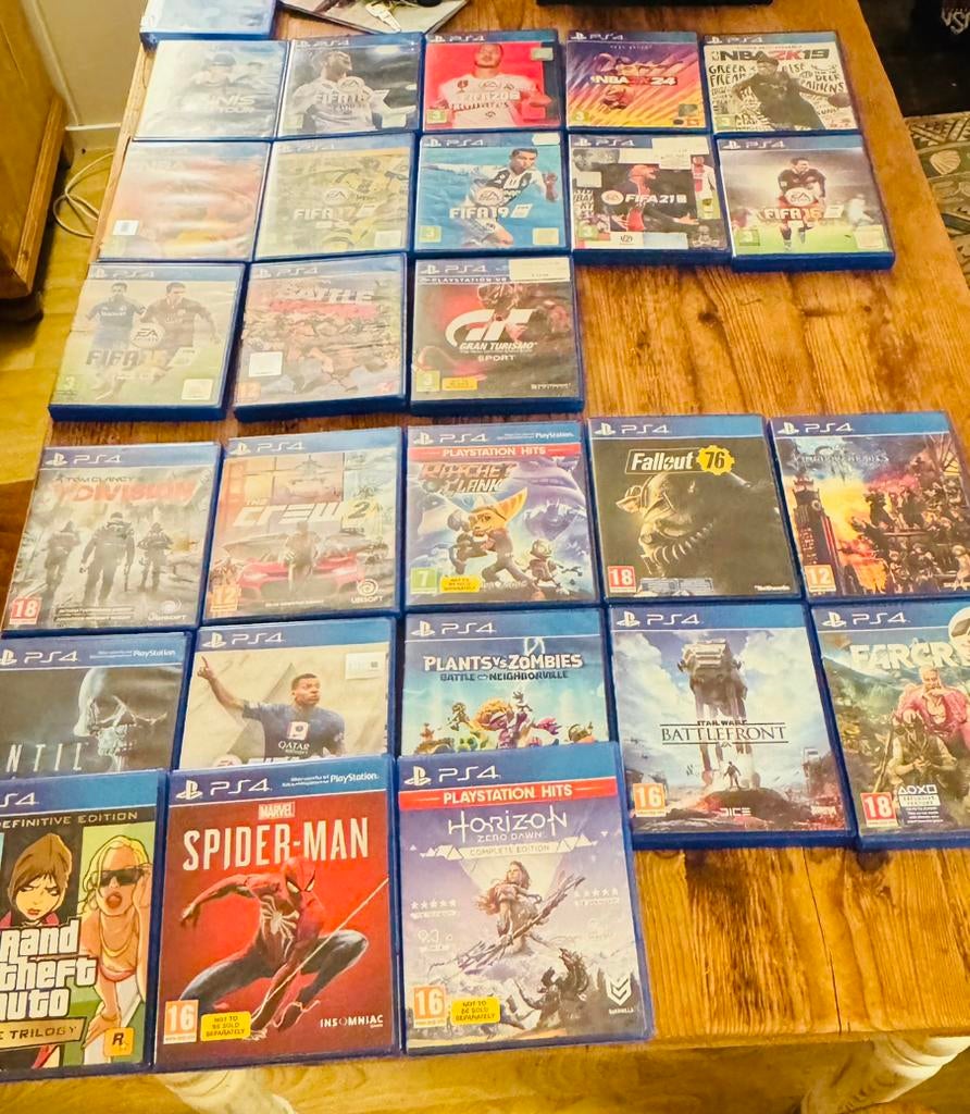 25 Ps4 games alles in 1 koop of los!, Spelcomputers en Games, Games | Sony PlayStation 4, Ophalen of Verzenden, Zo goed als nieuw