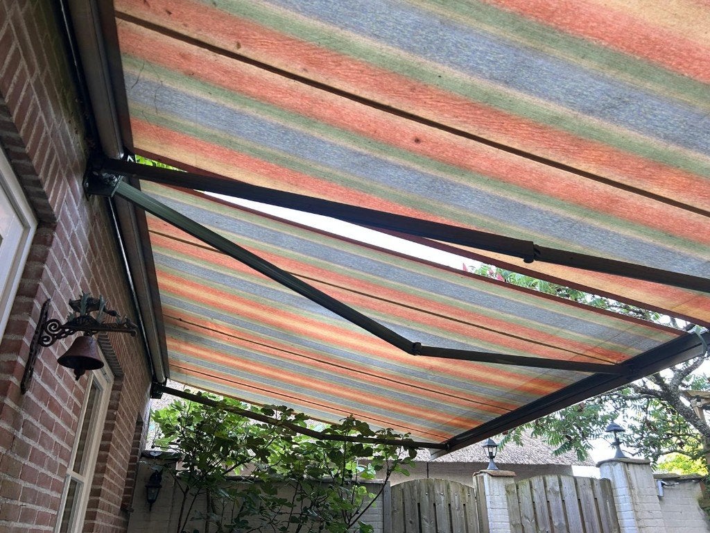 zonnescherm, Ophalen, Gebruikt, Elektrisch, 150 tot 300 cm
