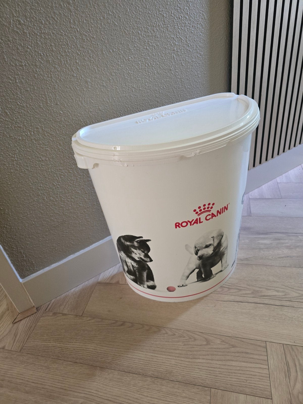 Grote voerton van Royal Canin, Dieren en Toebehoren, Dierenvoeding, Ophalen, Hond