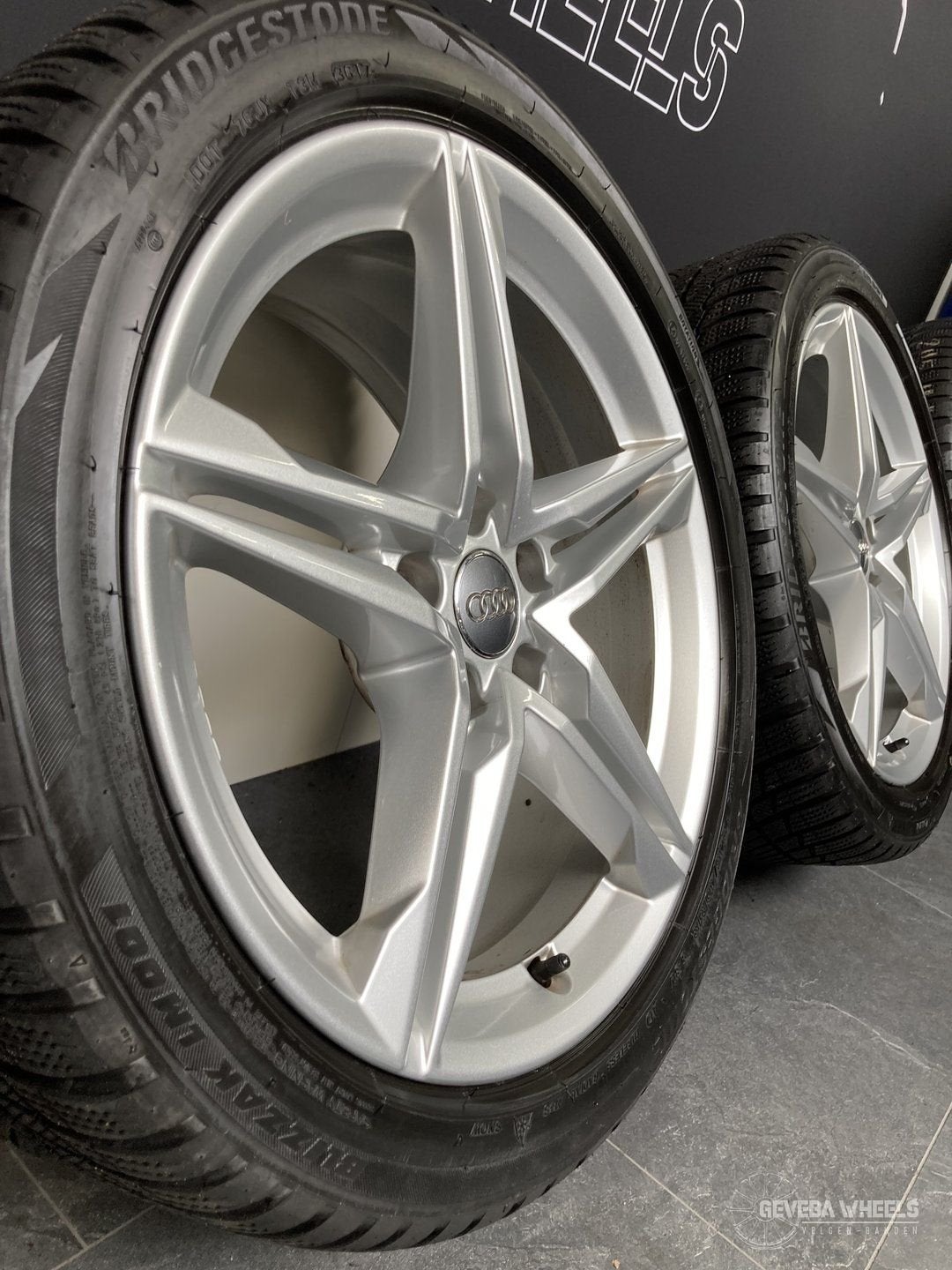 18'' originele Audi A4 B8 B9 velgen + winterbanden 5x112 8W0, Auto-onderdelen, 18 inch, -, -, Banden en Velgen
