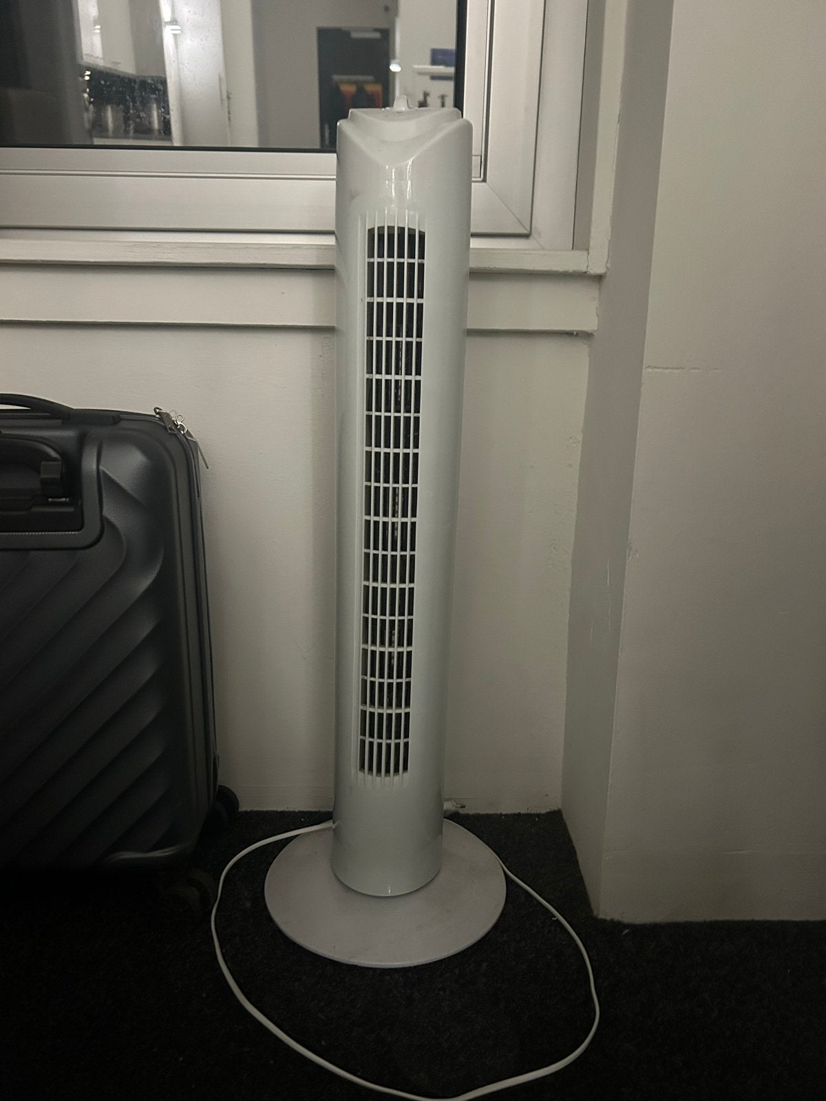 Witte torenventilator - Ideaal voor verkoeling, Ophalen, Gebruikt, Torenventilator
