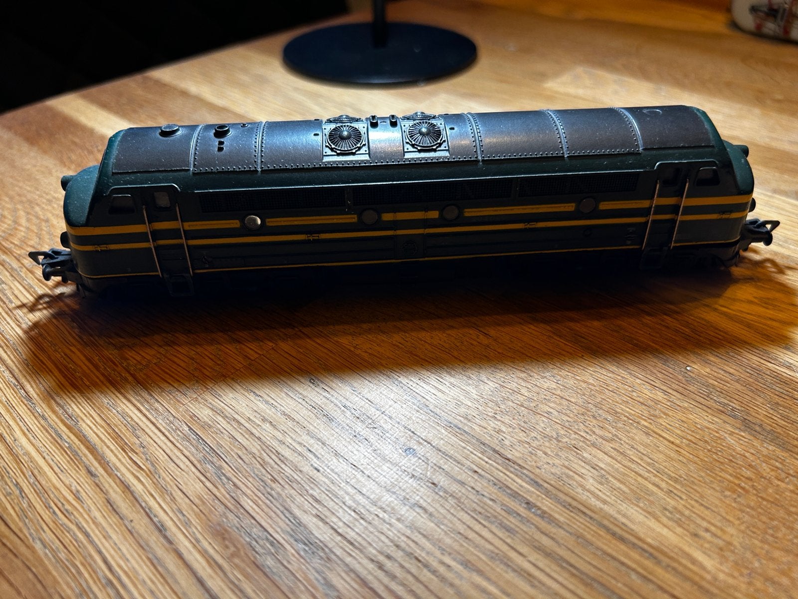 H0 Diesellocomotief NOHAB NMBS Groen-Geel (Bolle Neus), Hobby en Vrije tijd, Overige merken, Gebruikt, Verzenden, Gelijkstroom