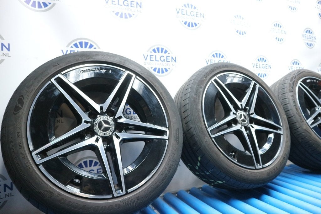 18 inch AMG velgen Mercedes C-Klasse W206 S206 origineel, 18 inch, Gebruikt, Banden en Velgen, Ophalen of Verzenden