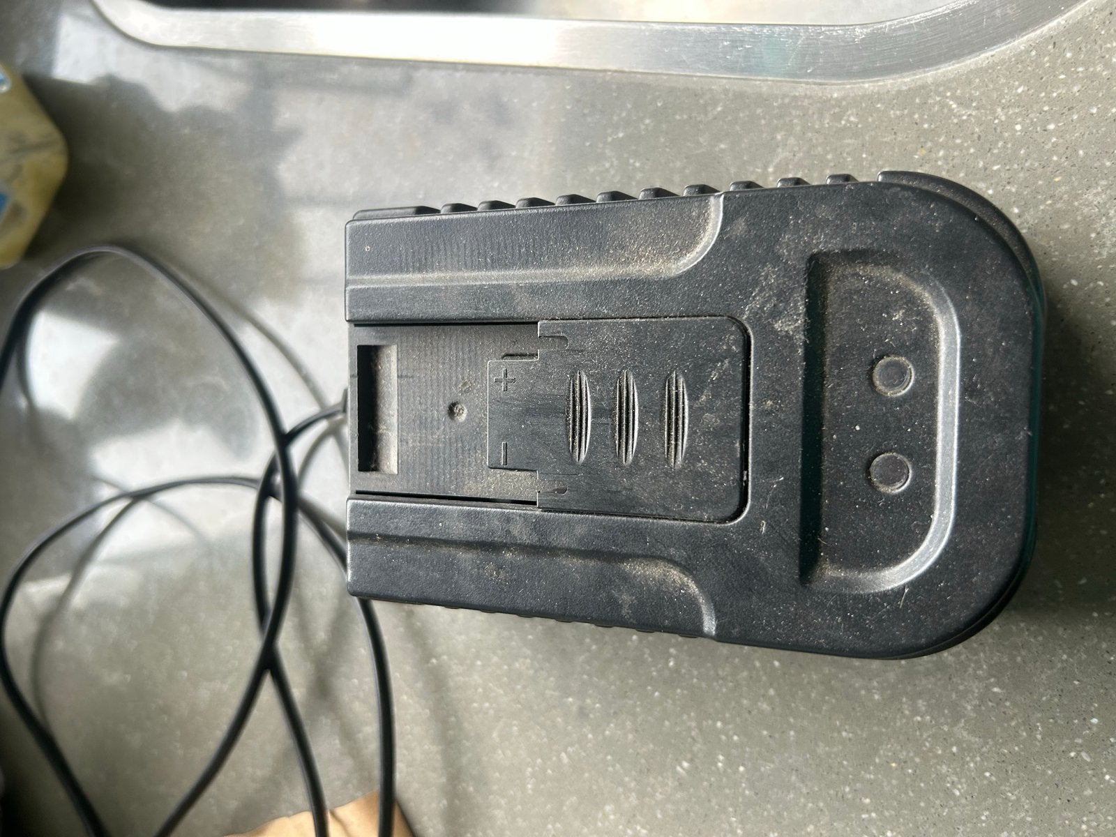 Gamma oplader met vast snoer (Model HP230), Ophalen of Verzenden, Gebruikt, Minder dan 400 watt, Overige typen