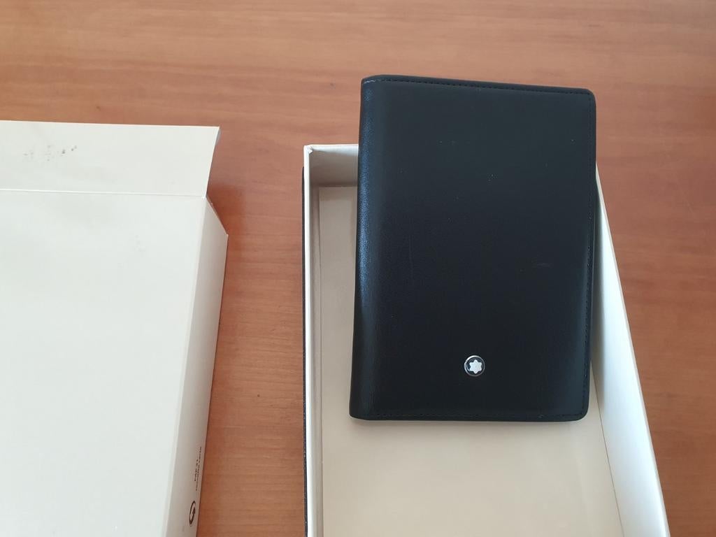Montblanc wallet met geldvak(papier) en ruimte voor 6cc, Ophalen of Verzenden, Gebruikt