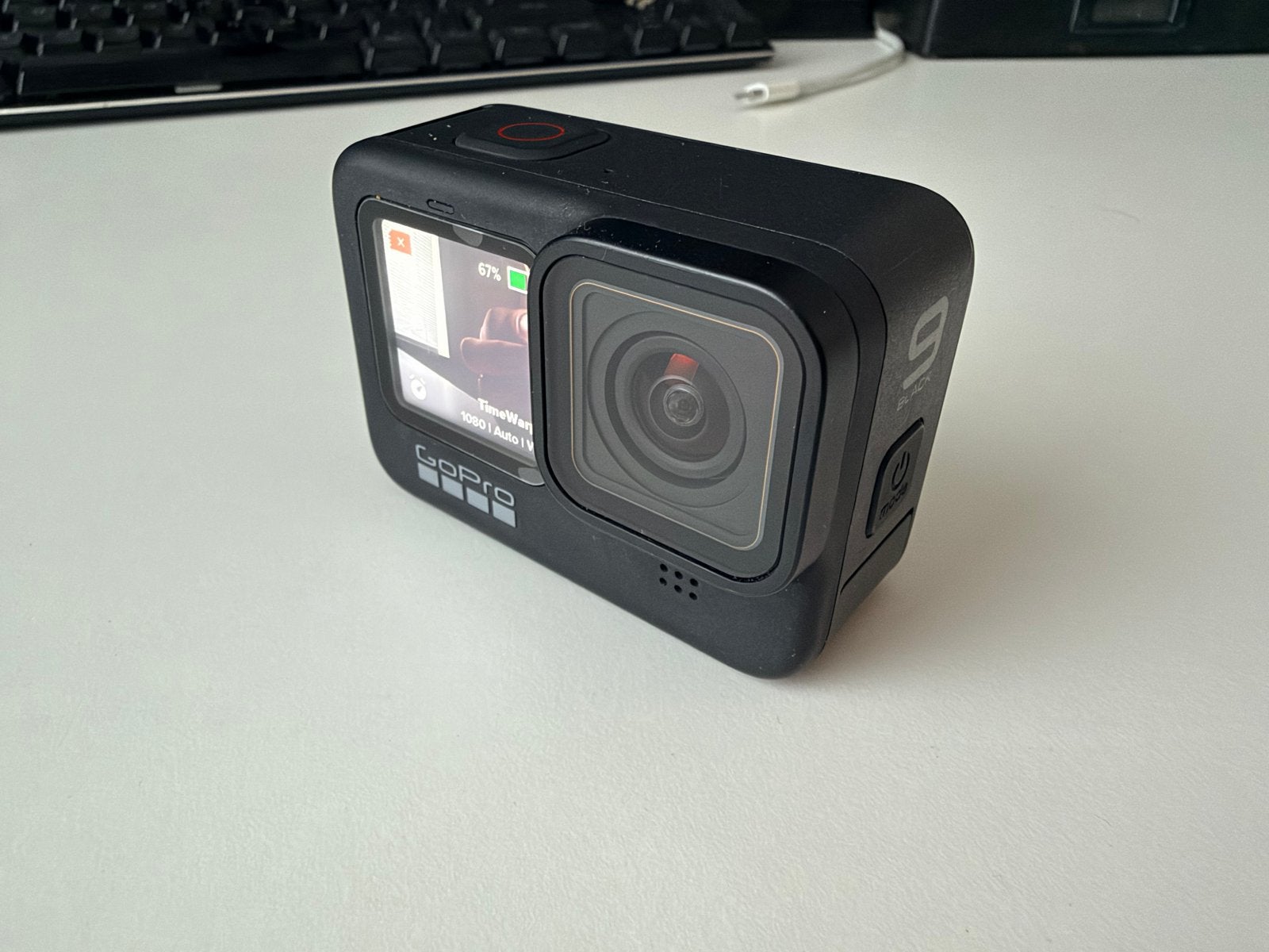 Foto 2 van GoPro Hero 9 Black met accessoires en beschermhoes