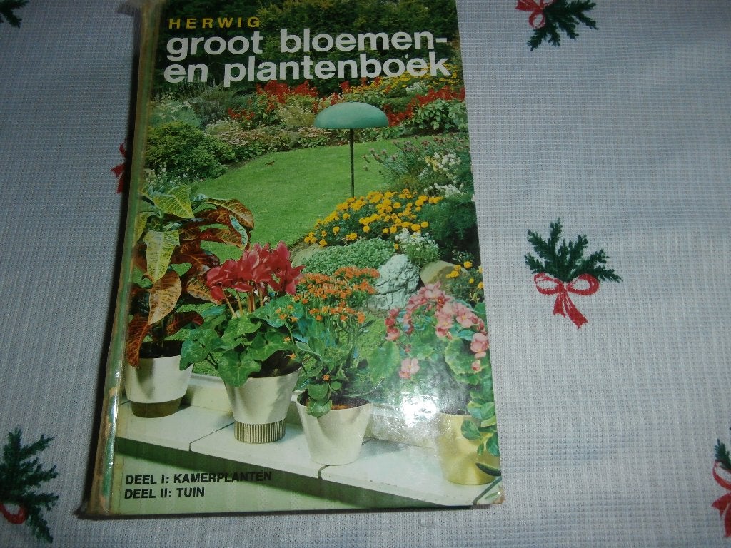 boek Groot bloemen en plantenboek Rob Herwig kamerplanten, Boeken, Ophalen of Verzenden, Gelezen, Rob Herwig, Kamerplanten