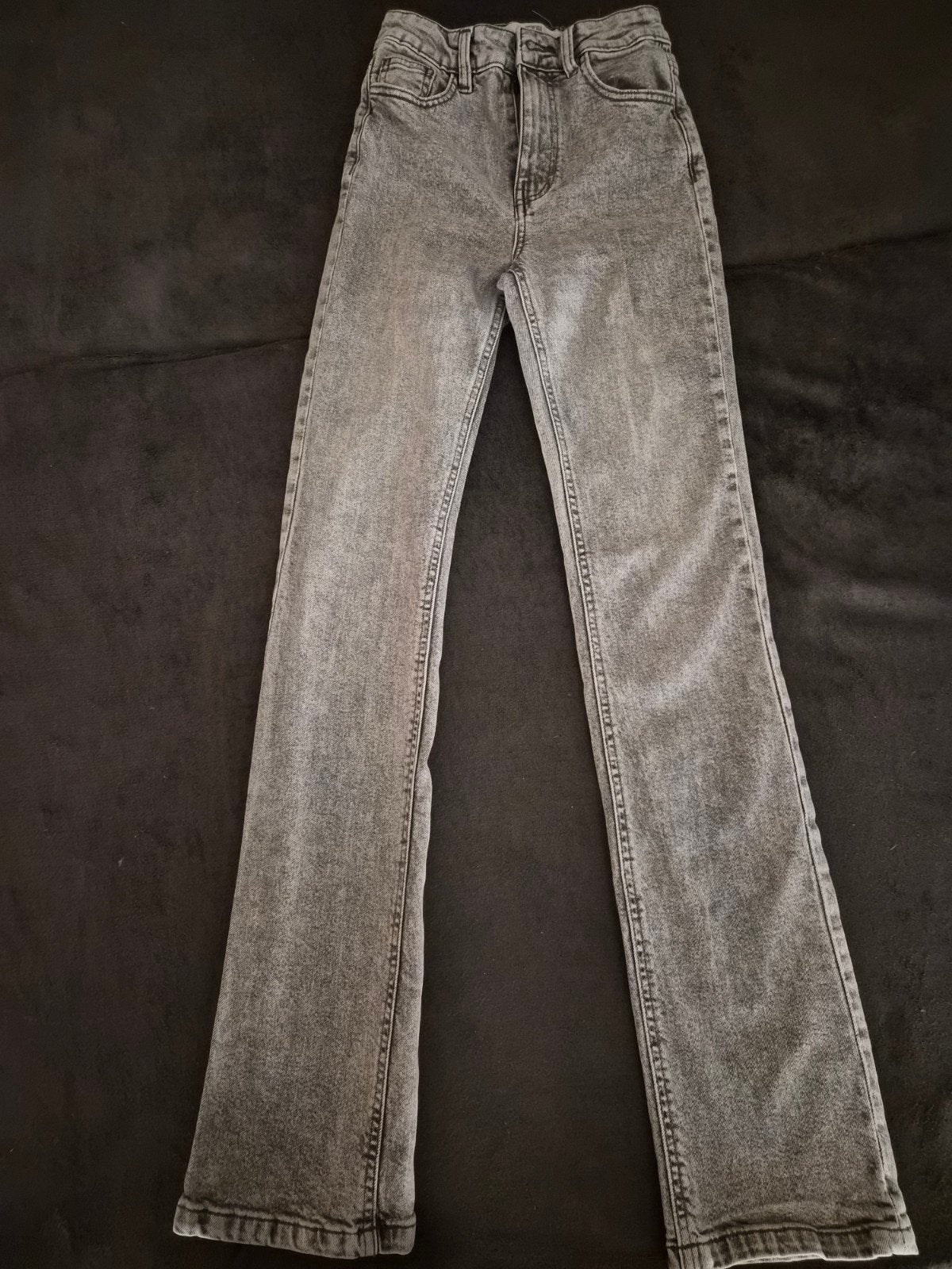 STR Teen grijze jeans maat 32, Kleding | Dames, STR Teen, Ophalen of Verzenden, Zo goed als nieuw, W27 (confectie 34) of kleiner