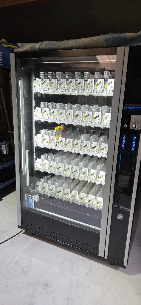 Vendo G-Drink Design 9 Blikken en flessenautomaat, Ophalen, Zo goed als nieuw