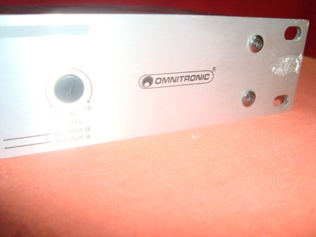 Gebruikt: Omnitronic SD28 Signal Distributor 20260392, Muziek en Instrumenten, Mteurope@outlook.com, OMNITRONIC, MTE, Gebruikt