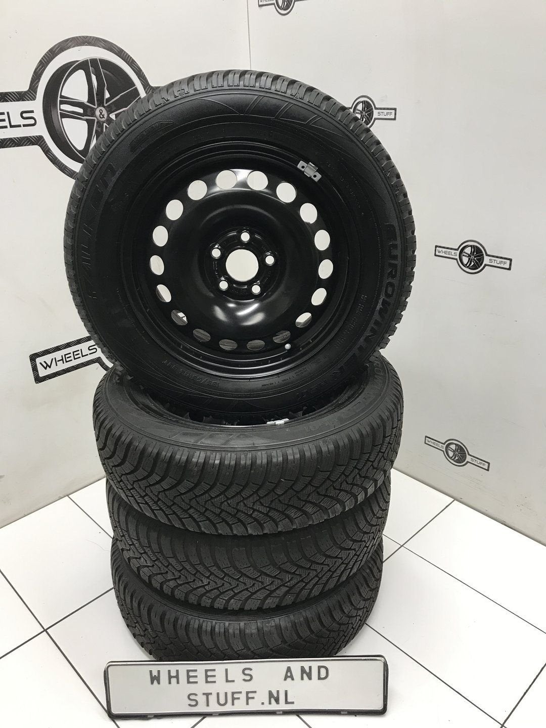 VW Polo Seat Ibiza Fabia velgen 15"inch winterbanden. 5x100, Ophalen, Gebruikt, 15 inch, Banden en Velgen