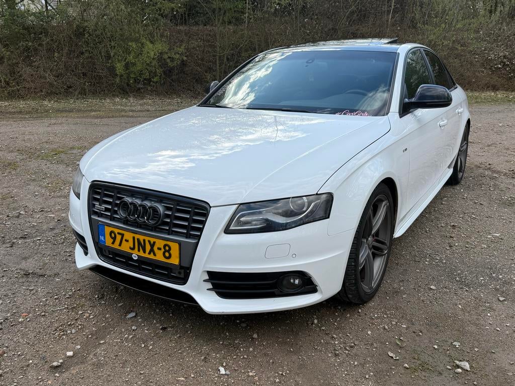 Audi A4 3.2 FSI Quattro 195KW AUT 2008 Wit, Auto's, Automaat, Zwart, Regensensor, A4