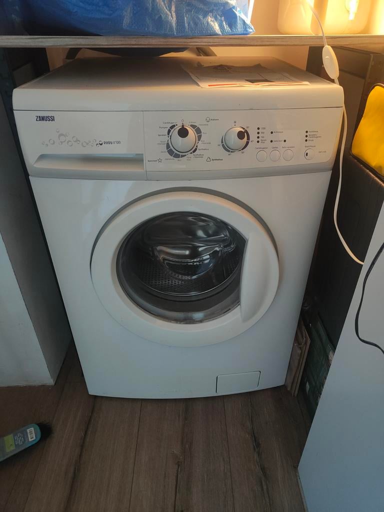 Zanussi wasmachine ZWF3125, Ophalen