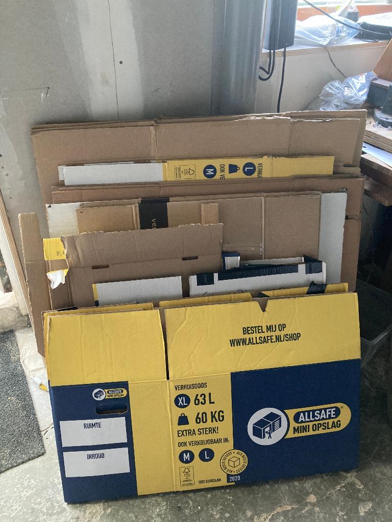 19 verhuisdozen, Ophalen, 40 tot 60 cm, Opvouwbaar, 50 tot 75 cm