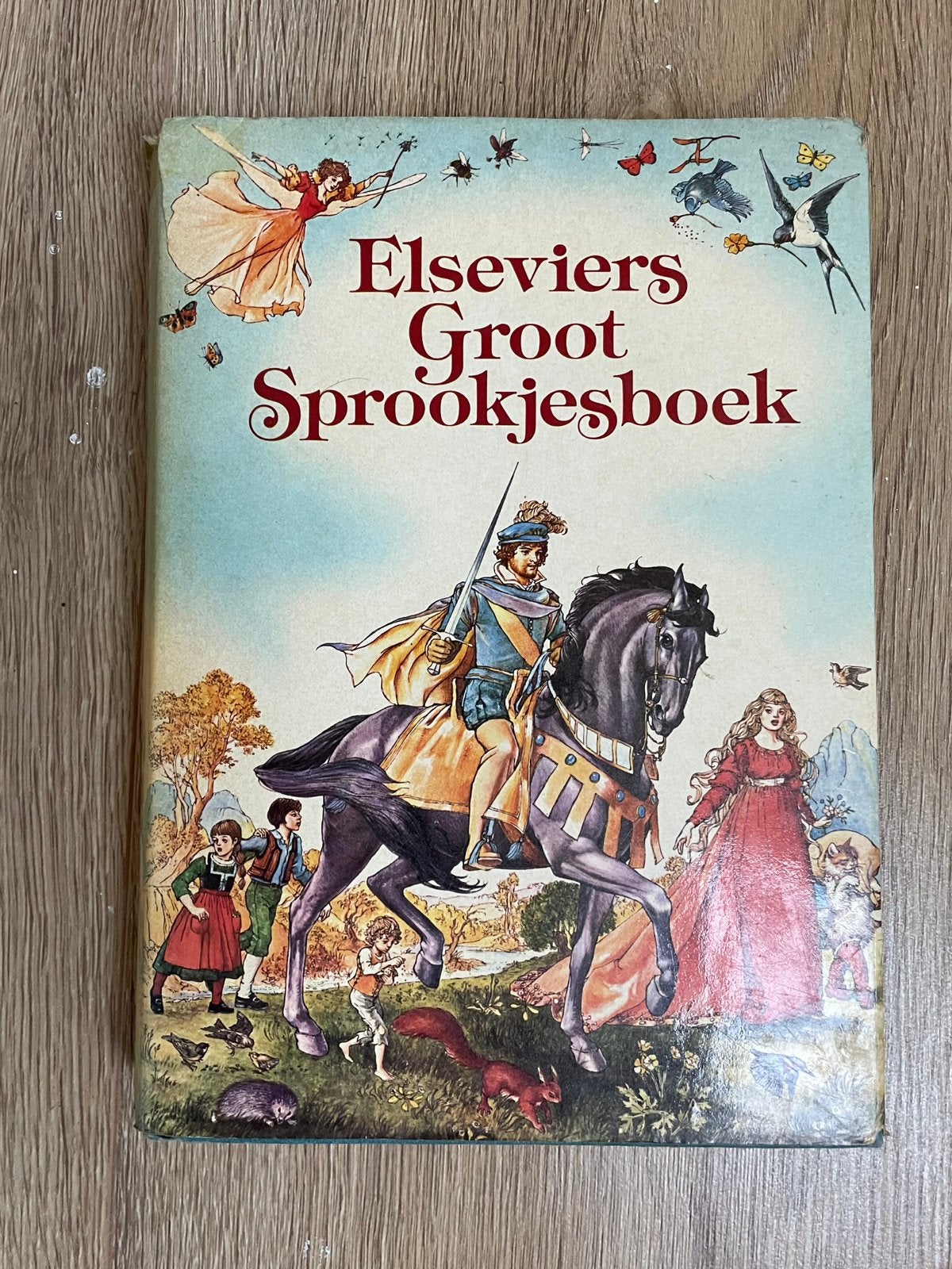 elseviers Groot Sprookjesboek, Ophalen of Verzenden, Zo goed als nieuw
