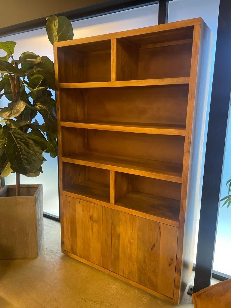 LEEGVERKOOP XL KAST MANGO OP VOORRAAD CHEFMEUBEL 799 EURO, Bruin, Nieuw, Ophalen of Verzenden, Modern